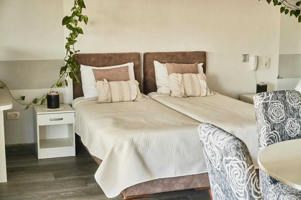 Mahakala Center Guest house Petrovac