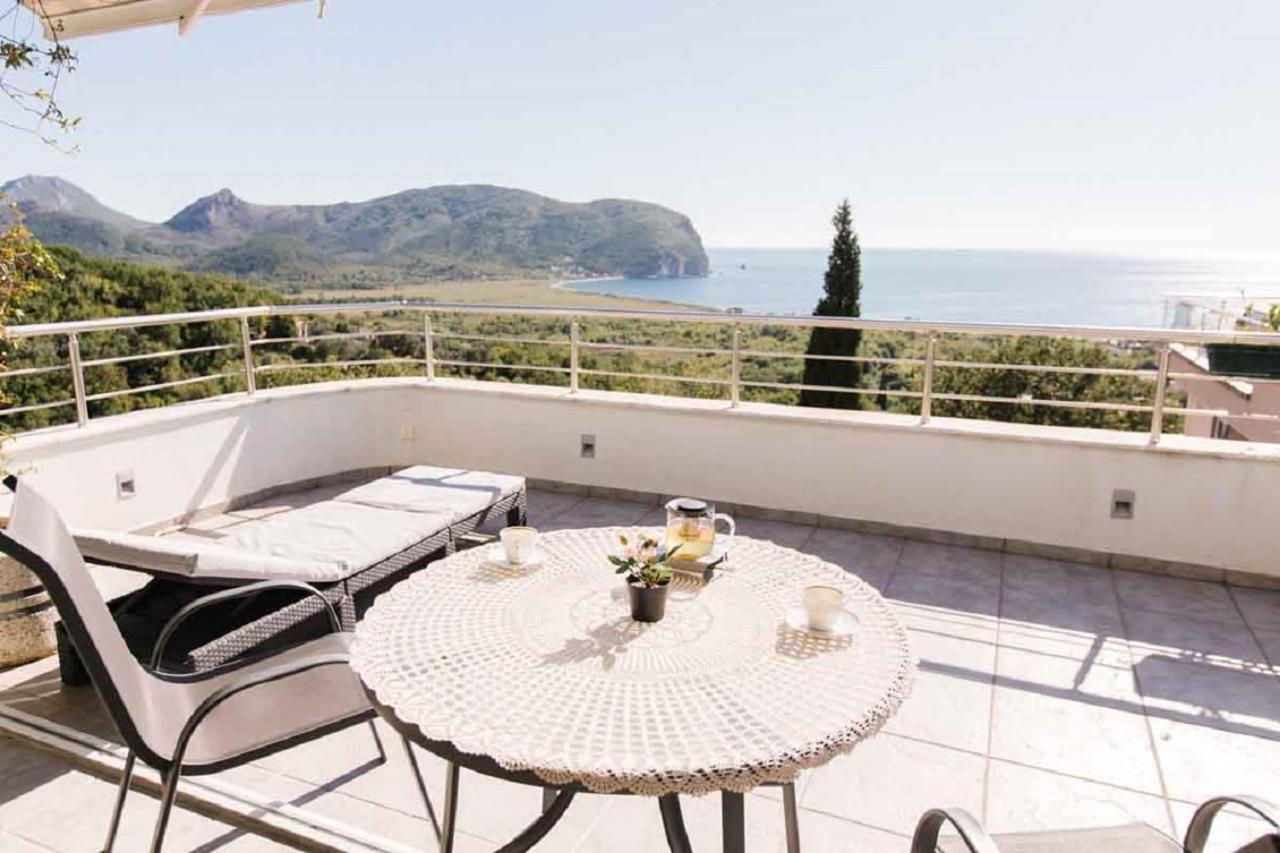 Mahakala Center Guest house Petrovac