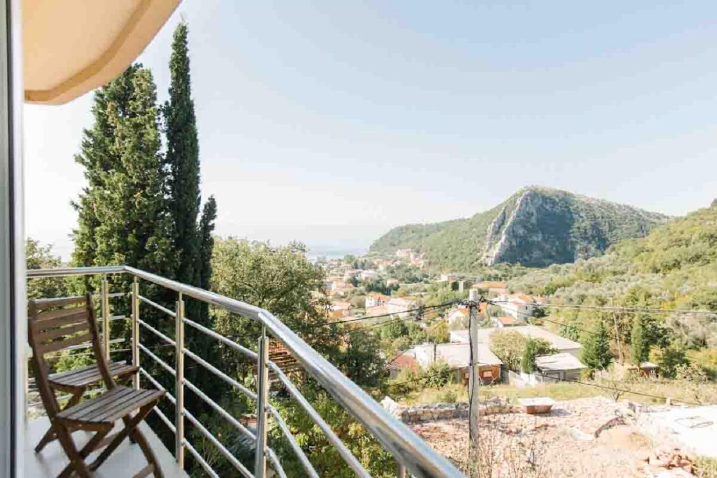 Mahakala Center Guest house Petrovac