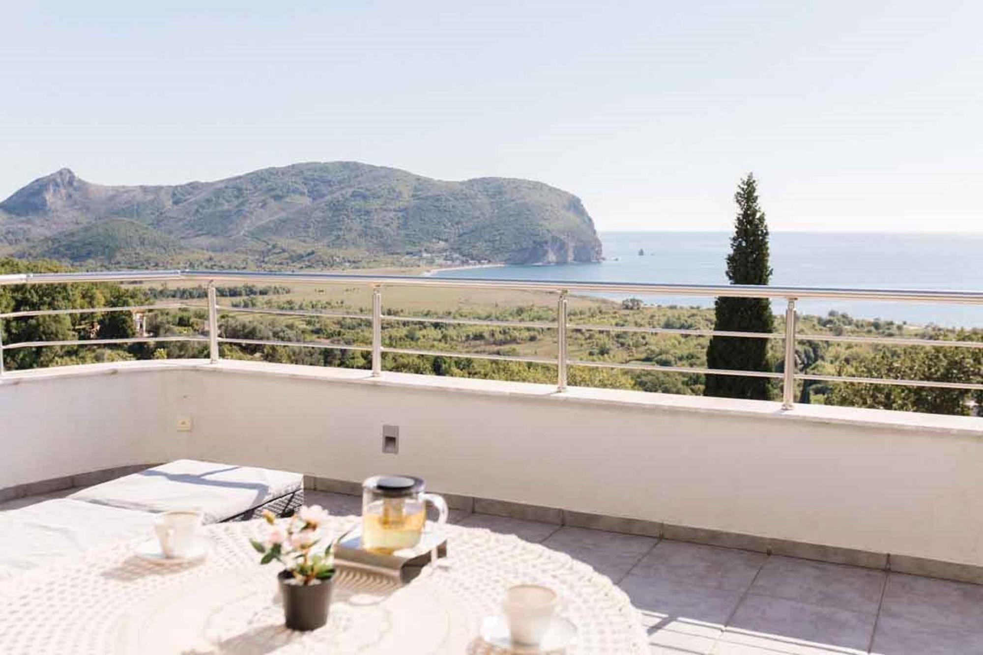 Mahakala Center Guest house Petrovac