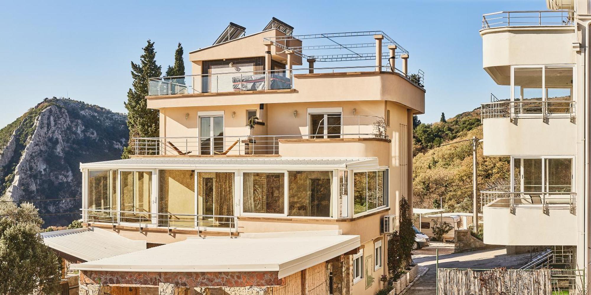 Mahakala Center 4* Petrovac